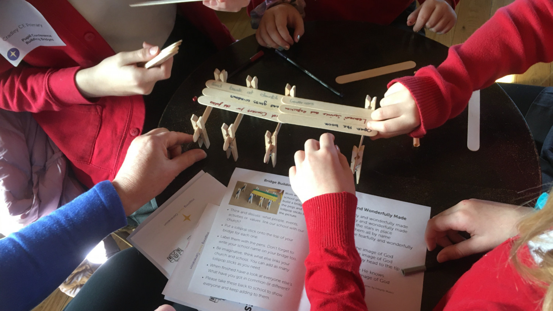 Children being creative 